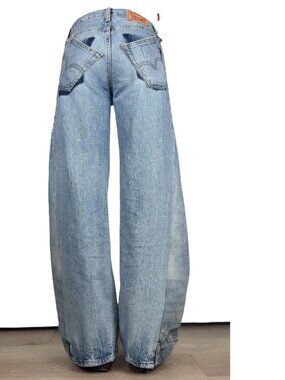 Reworked Levi’s low curve size 23